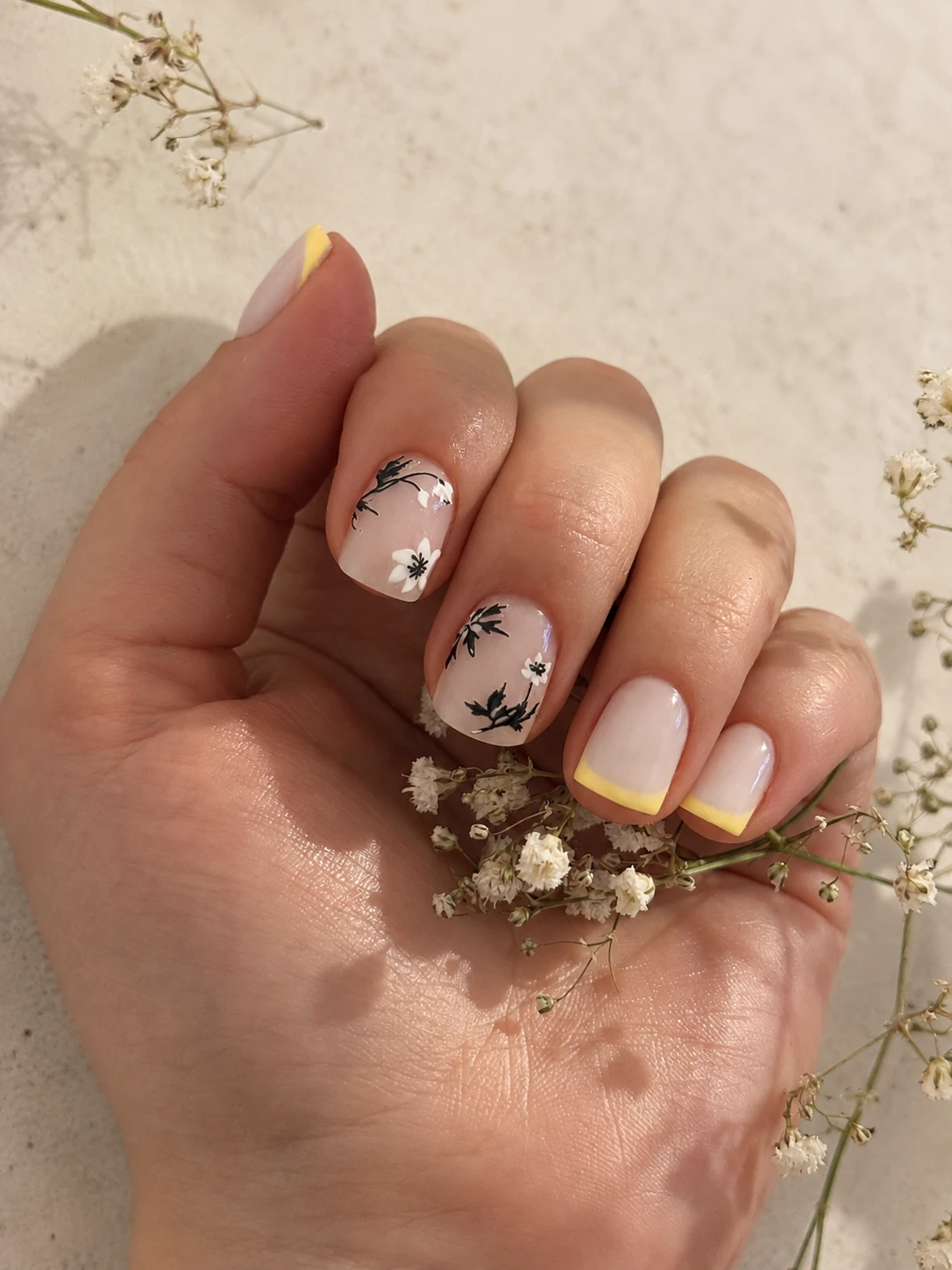 Botanical micro-French nail art by Thinne Nails